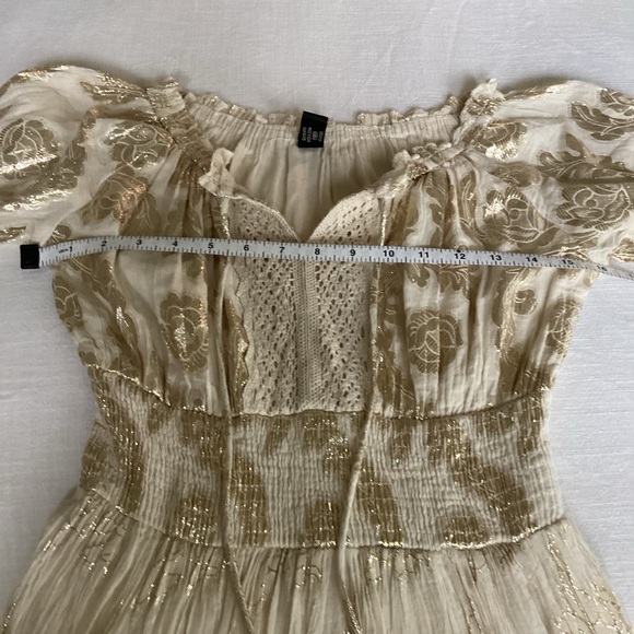 Me 2 Magic Maxi Dress Small Metallic Embroidered Gold  Boho Holiday Party - Picture 14 of 16